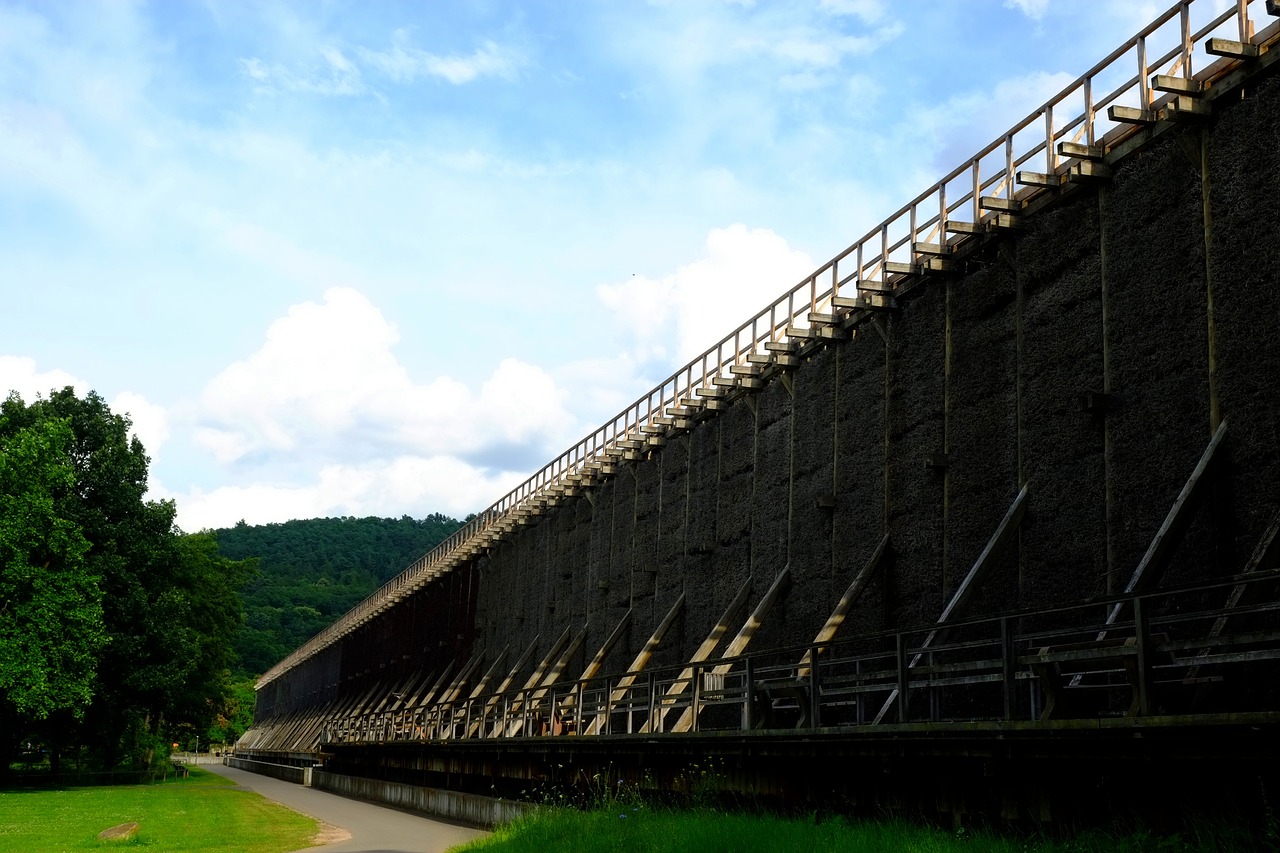 Bad Kreuznach Sehenswürdigkeit Rheinland Pfalz Saline Bauwerk