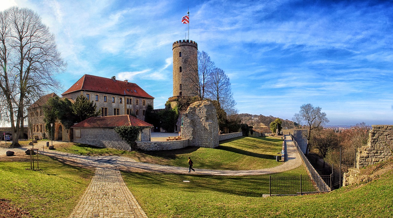 Bielefeld Schloss Burg Historisch Altes Gebäude Natur Sparrenburg