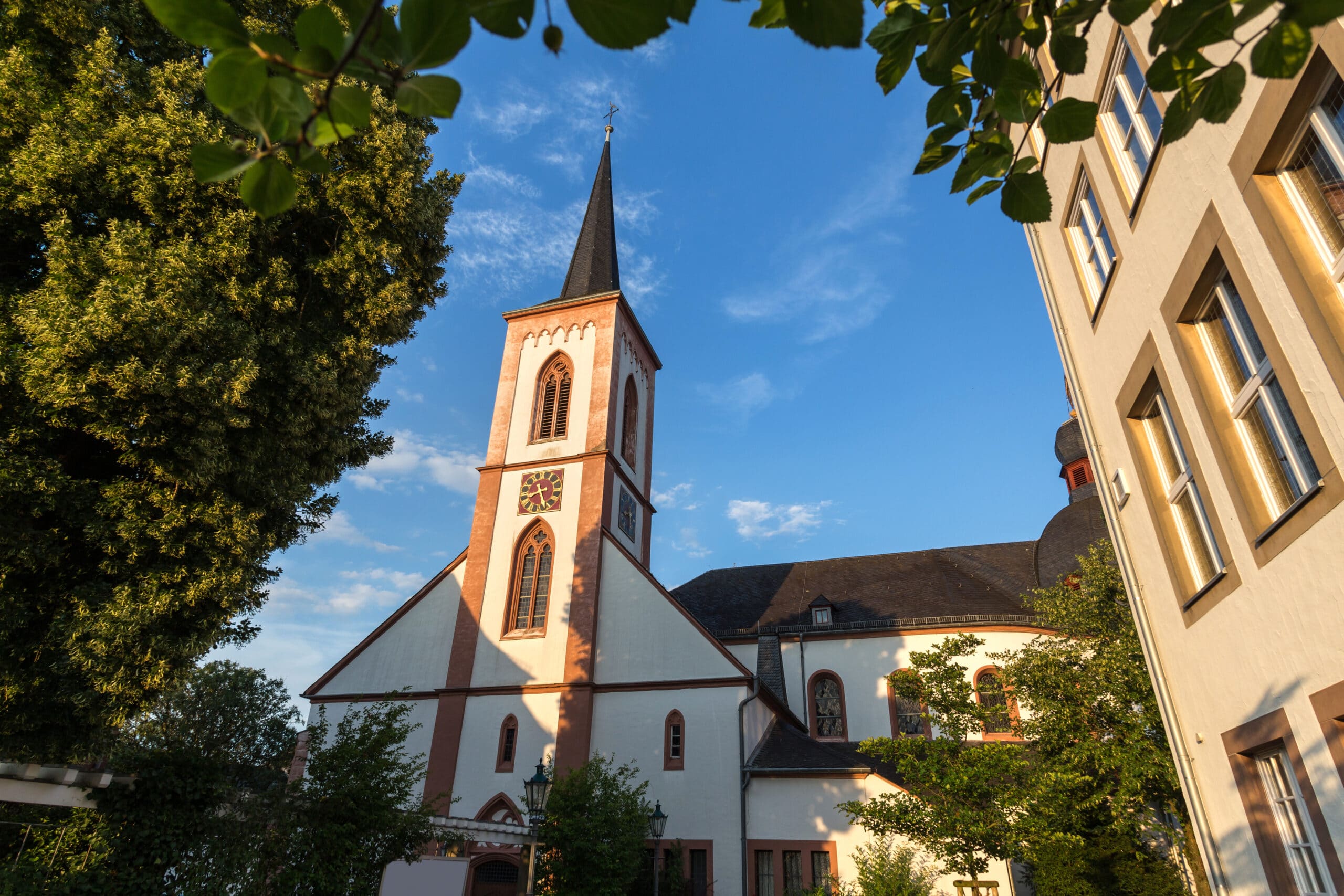 Bitburg Deutschland Stadt Innenstadt Kirche Römische Kultur