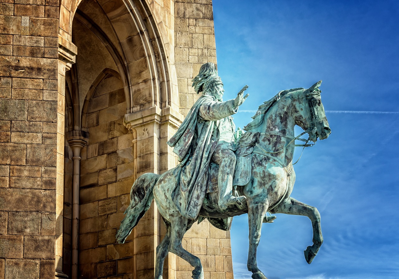 Hagen Sehenswürdigkeit Kaiser Wilhelm Statue Innenstadt Sommer